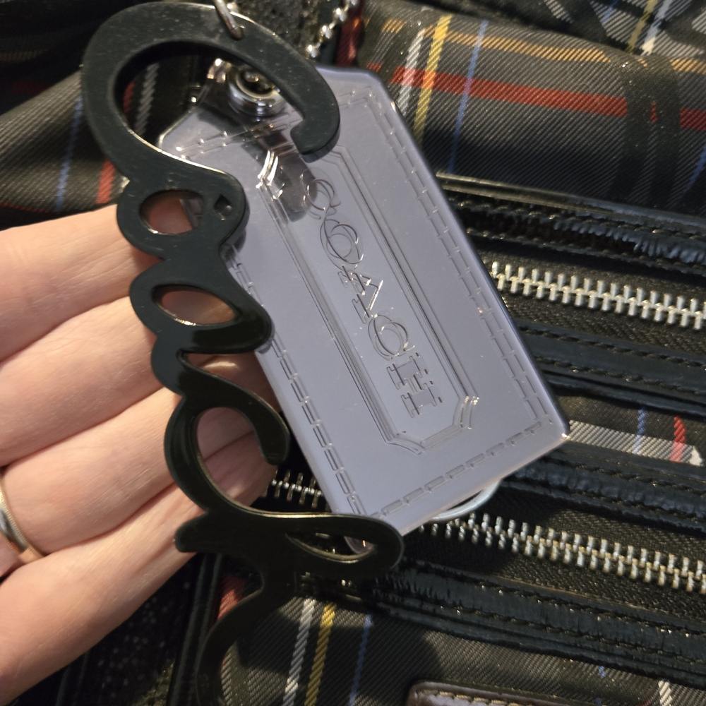 Coach POPPY TARTAN GLAM Tote/Wristlet Set with Red/Black Script And 2 Hangtags - Picture 6 of 12
